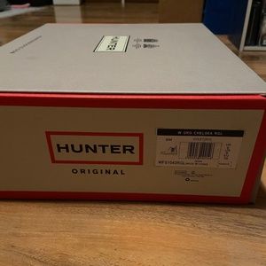 Purple Hunter Boots - Size 8